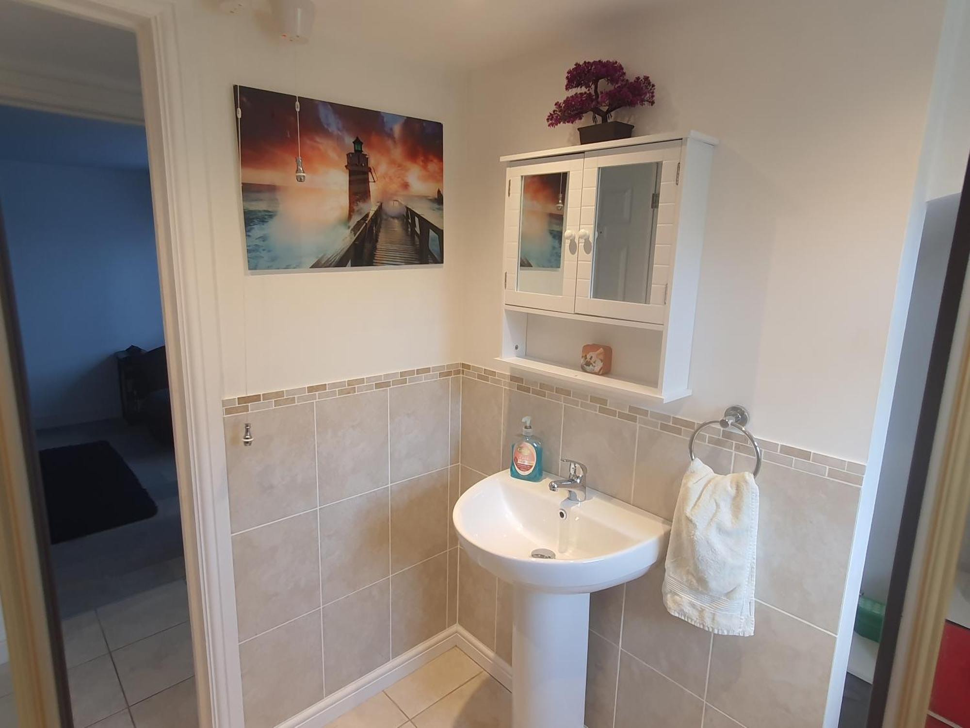 Idyllic 2 Bedroom Self-Contained Upsidedown Annexe Ландриндод Уелс Екстериор снимка